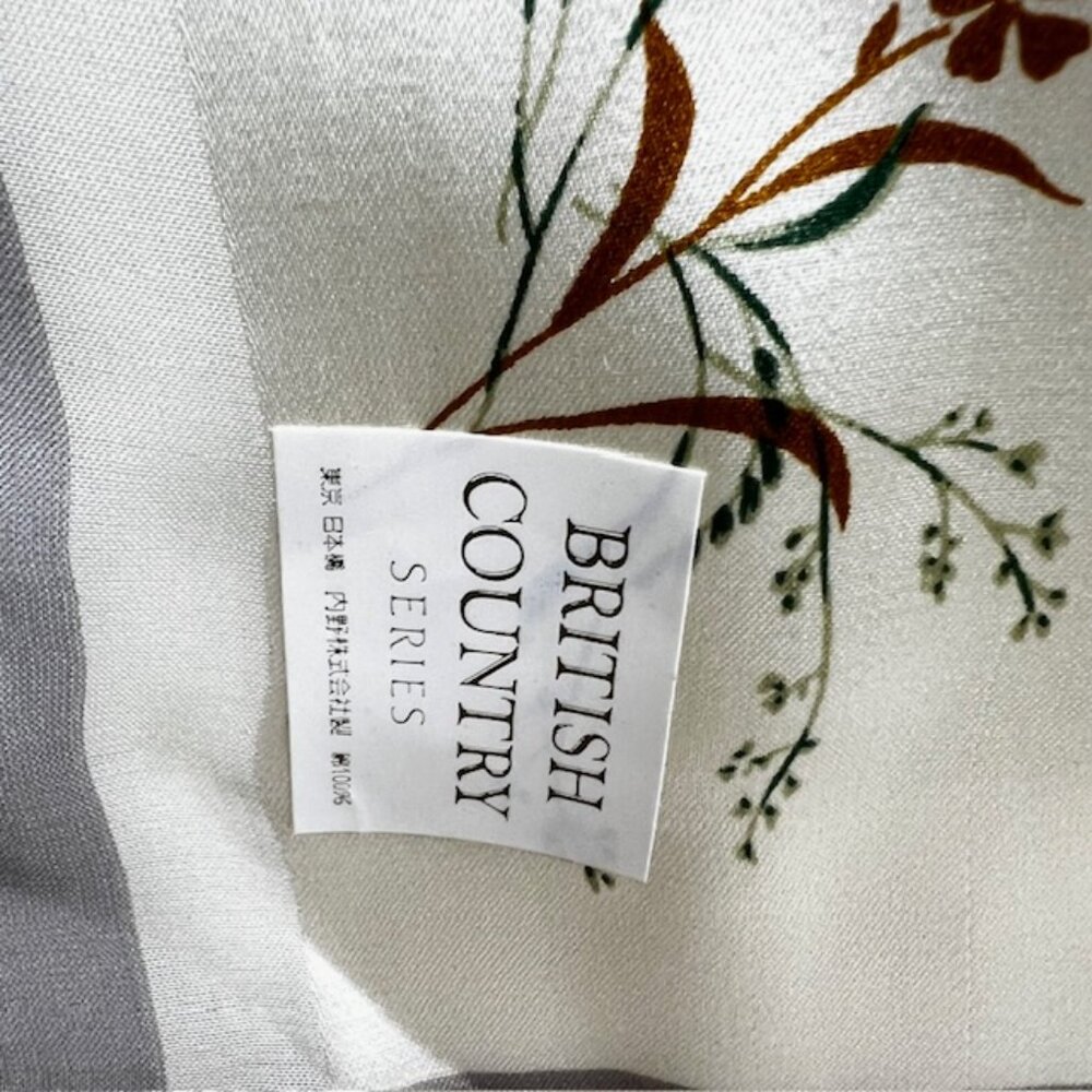 New W/ Box Elegant British Counrty Scarf 100% Silk Chiffon Satin 34"Ivery Floral - Picture 9 of 13